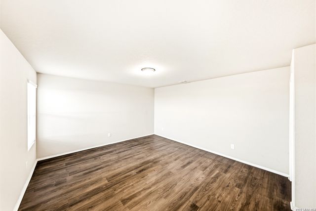 3011 Pacific Coast, Converse, TX 78109