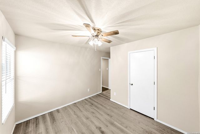 3011 Pacific Coast, Converse, TX 78109