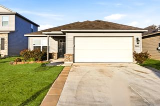 3011 Pacific Coast, Converse, TX 78109