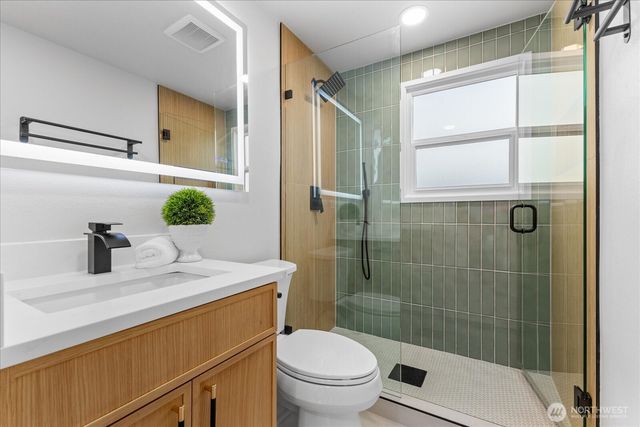 3254 NW Market Street, Seattle, WA 98107