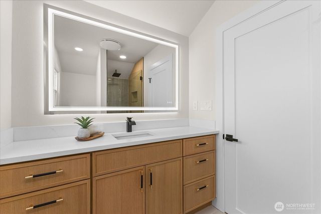3254 NW Market Street, Seattle, WA 98107