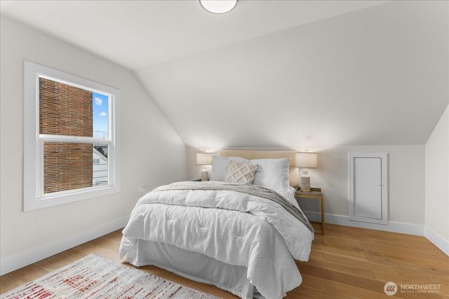 3254 NW Market Street, Seattle, WA 98107
