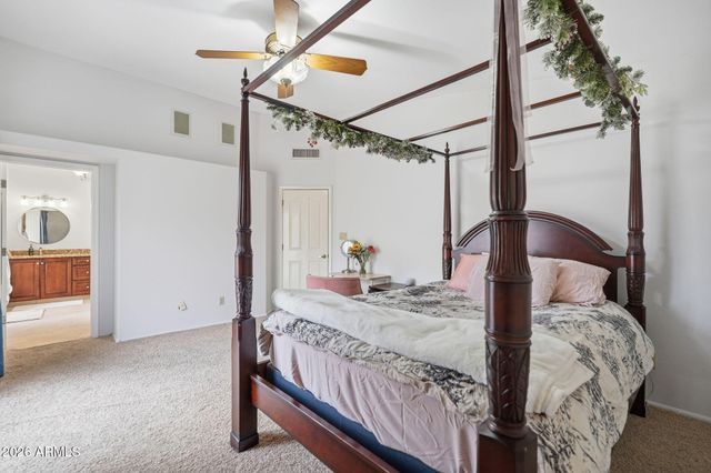 2748 E VERBENA Drive, Phoenix, AZ 85048