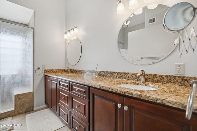 2748 E VERBENA Drive, Phoenix, AZ 85048