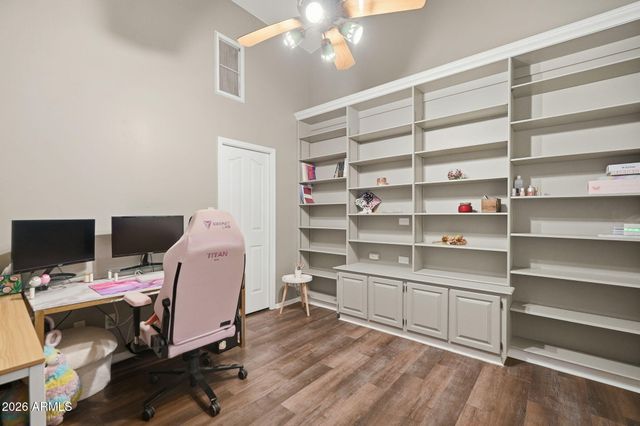2748 E VERBENA Drive, Phoenix, AZ 85048
