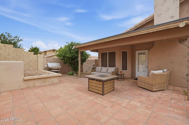 2748 E VERBENA Drive, Phoenix, AZ 85048