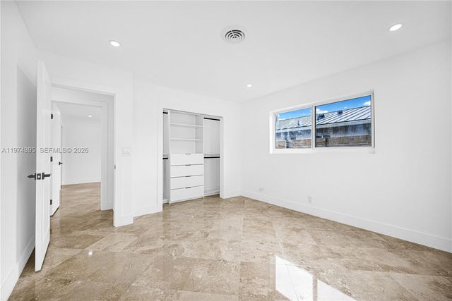 5510 NE 18th Avenue, Fort Lauderdale, FL 33334