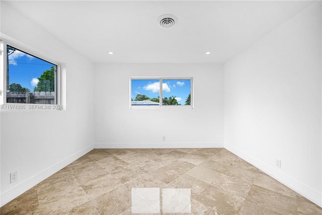 5510 NE 18th Avenue, Fort Lauderdale, FL 33334