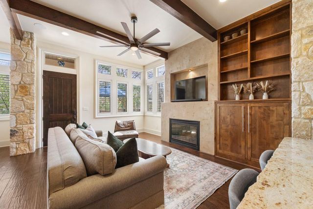 2002 Kinney Ave A, Austin, TX 78704