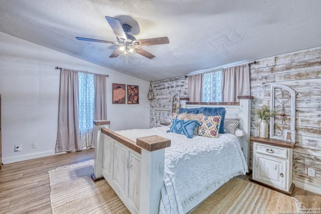 1703 22nd, Hondo, TX 78861