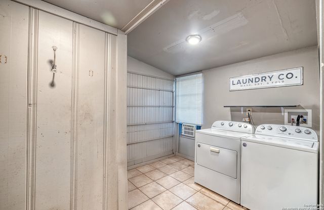 1703 22nd, Hondo, TX 78861