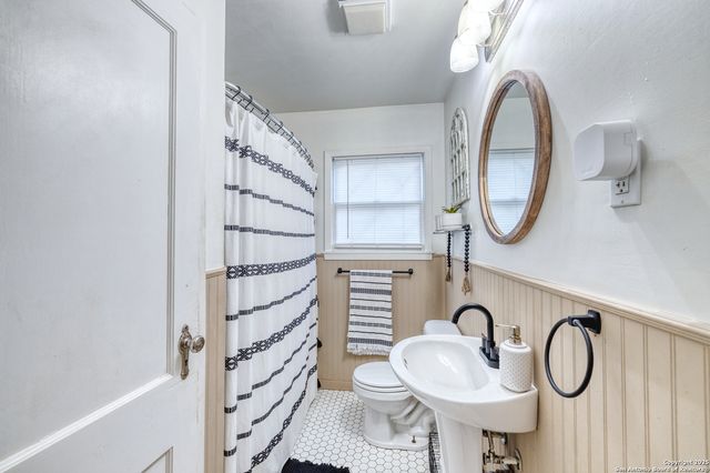 1703 22nd, Hondo, TX 78861