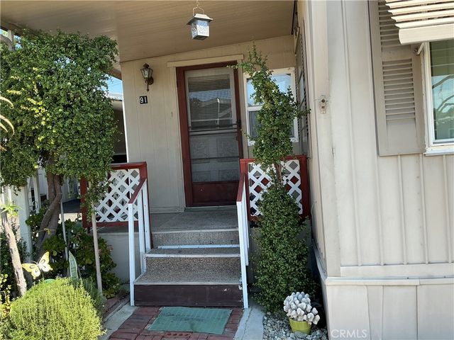 1515 W Arrow Highway, Upland, CA 91786