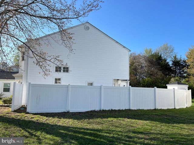 22131 SAINT JOSEPHS CIR, Great Mills, MD 20634