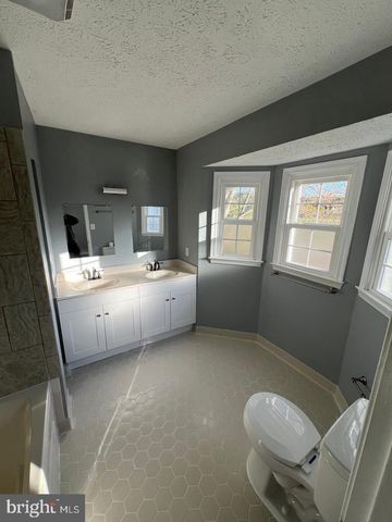22131 SAINT JOSEPHS CIR, Great Mills, MD 20634