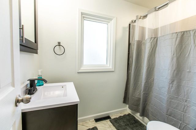 1611 Sheridan ROAD, Kenosha, WI 53140