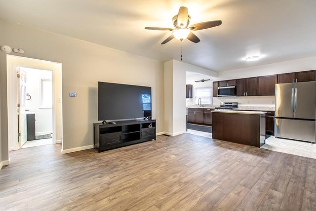 1611 Sheridan ROAD, Kenosha, WI 53140