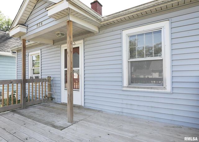 934 20TH Avenue, Rock Island, IL 61201