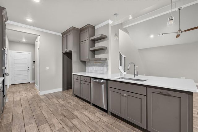 3112 Pinnacle Peak Drive, Yukon, OK 73099