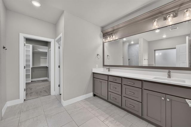 3112 Pinnacle Peak Drive, Yukon, OK 73099
