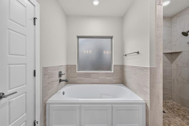 3112 Pinnacle Peak Drive, Yukon, OK 73099
