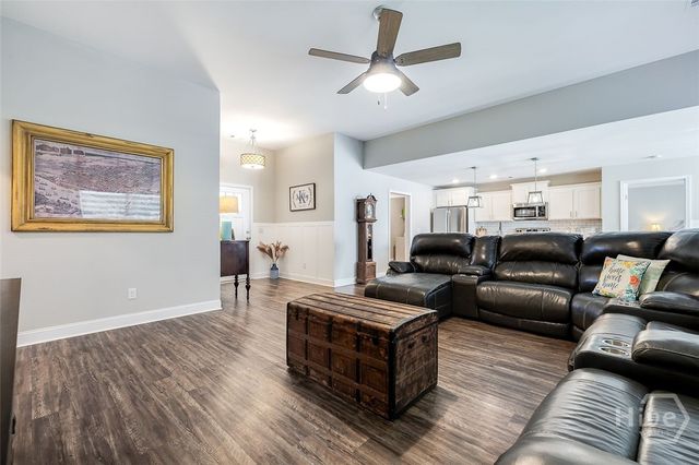 132 River Bluff Way, Ellabell, GA 31308