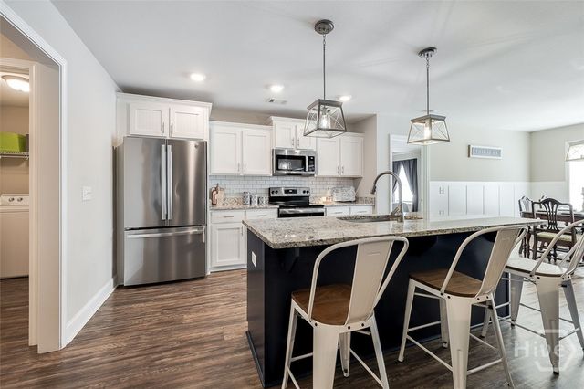 132 River Bluff Way, Ellabell, GA 31308