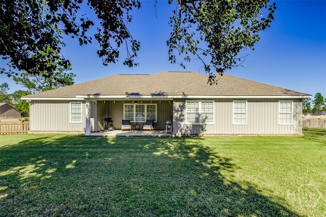 132 River Bluff Way, Ellabell, GA 31308