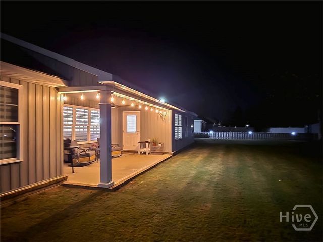 132 River Bluff Way, Ellabell, GA 31308