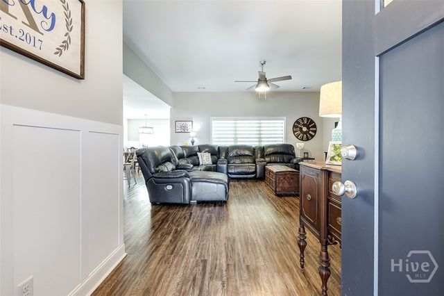 132 River Bluff Way, Ellabell, GA 31308