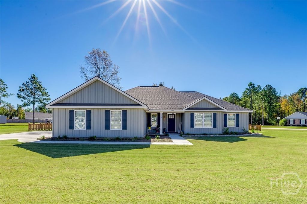 132 River Bluff Way, Ellabell, GA 31308