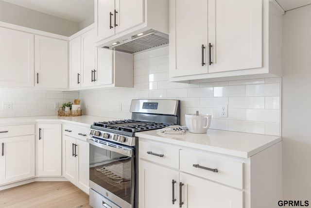 12361 Fenwick Street, Papillion, NE 68046