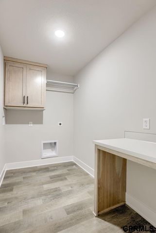 12361 Fenwick Street, Papillion, NE 68046