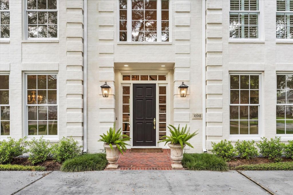 10918 Wickline Drive, Houston, TX 77024
