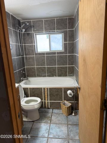 515 S Espanola Street, Las Cruces, NM 88001