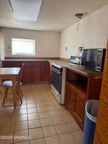 515 S Espanola Street, Las Cruces, NM 88001