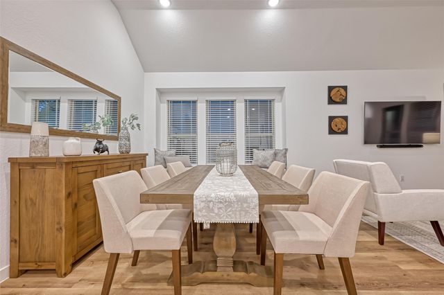 7933 Wild Thicket Drive, Magnolia, TX 77354