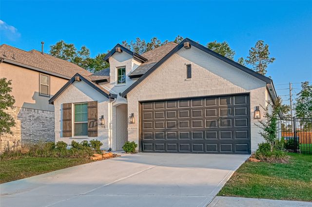 7933 Wild Thicket Drive, Magnolia, TX 77354