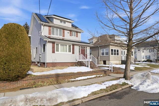 179 Fern Avenue, Lyndhurst, NJ 07071