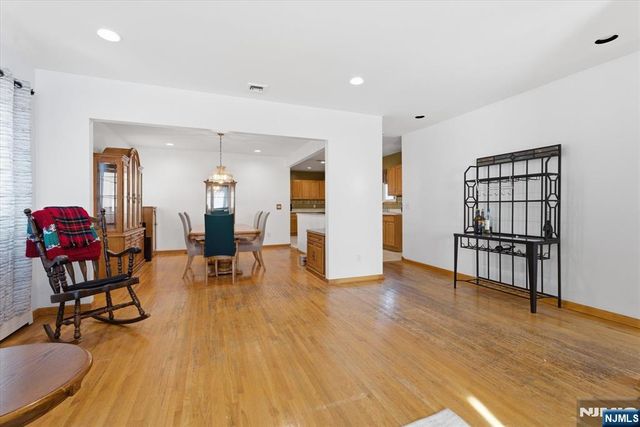 179 Fern Avenue, Lyndhurst, NJ 07071