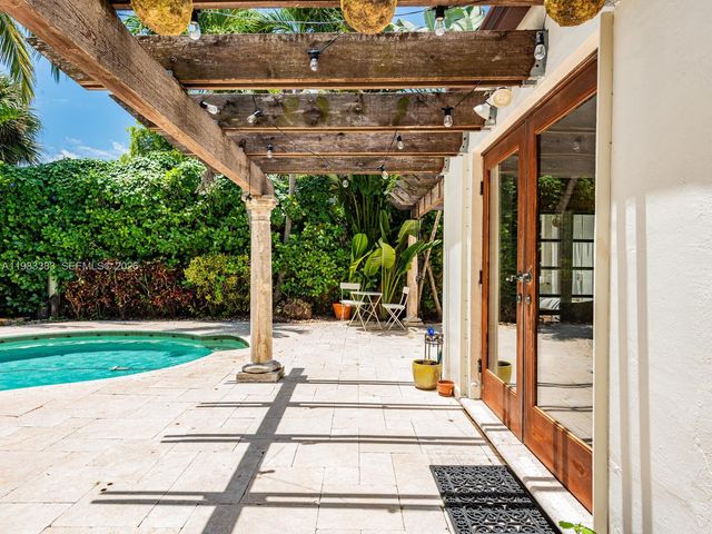 8927 Hawthorne Ave, Surfside, FL 33154