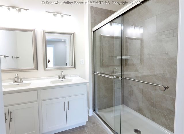 4210 Fairway CX, South Charleston, WV 25309