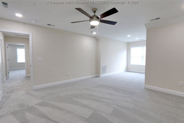 4210 Fairway CX, South Charleston, WV 25309