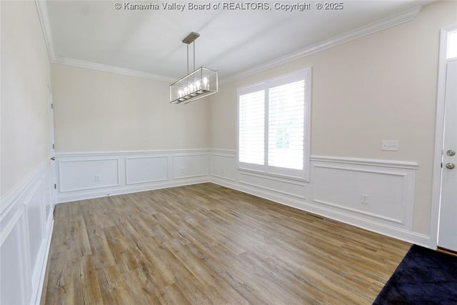 4210 Fairway CX, South Charleston, WV 25309