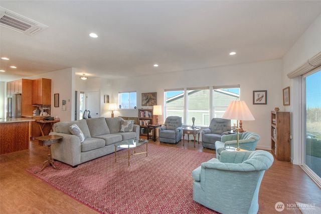 1328 Morning Court, Port Angeles, WA 98362