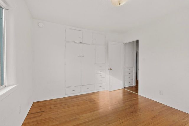 233 Solano Drive NE, Albuquerque, NM 87108