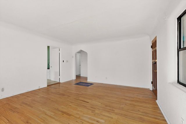 233 Solano Drive NE, Albuquerque, NM 87108