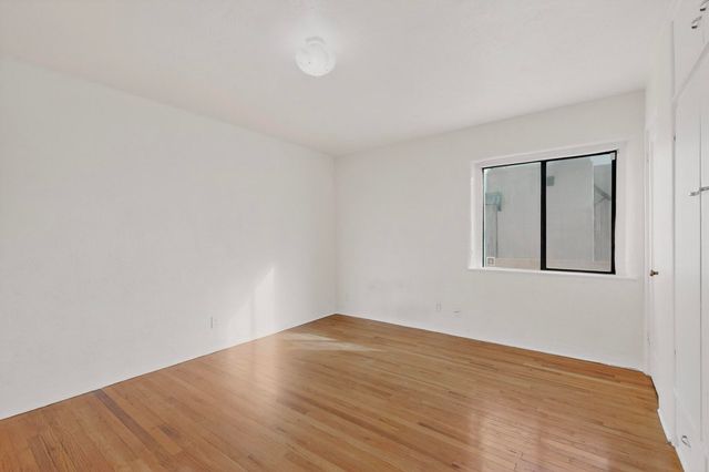 233 Solano Drive NE, Albuquerque, NM 87108