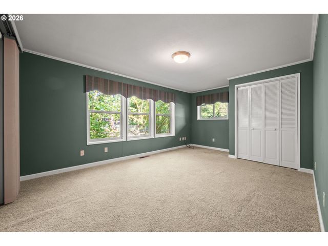 41886 DEERHORN Rd, Springfield, OR 97478