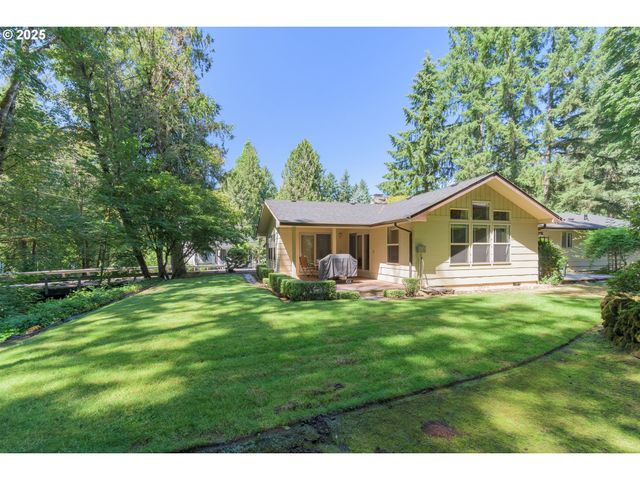 41886 DEERHORN Rd, Springfield, OR 97478
